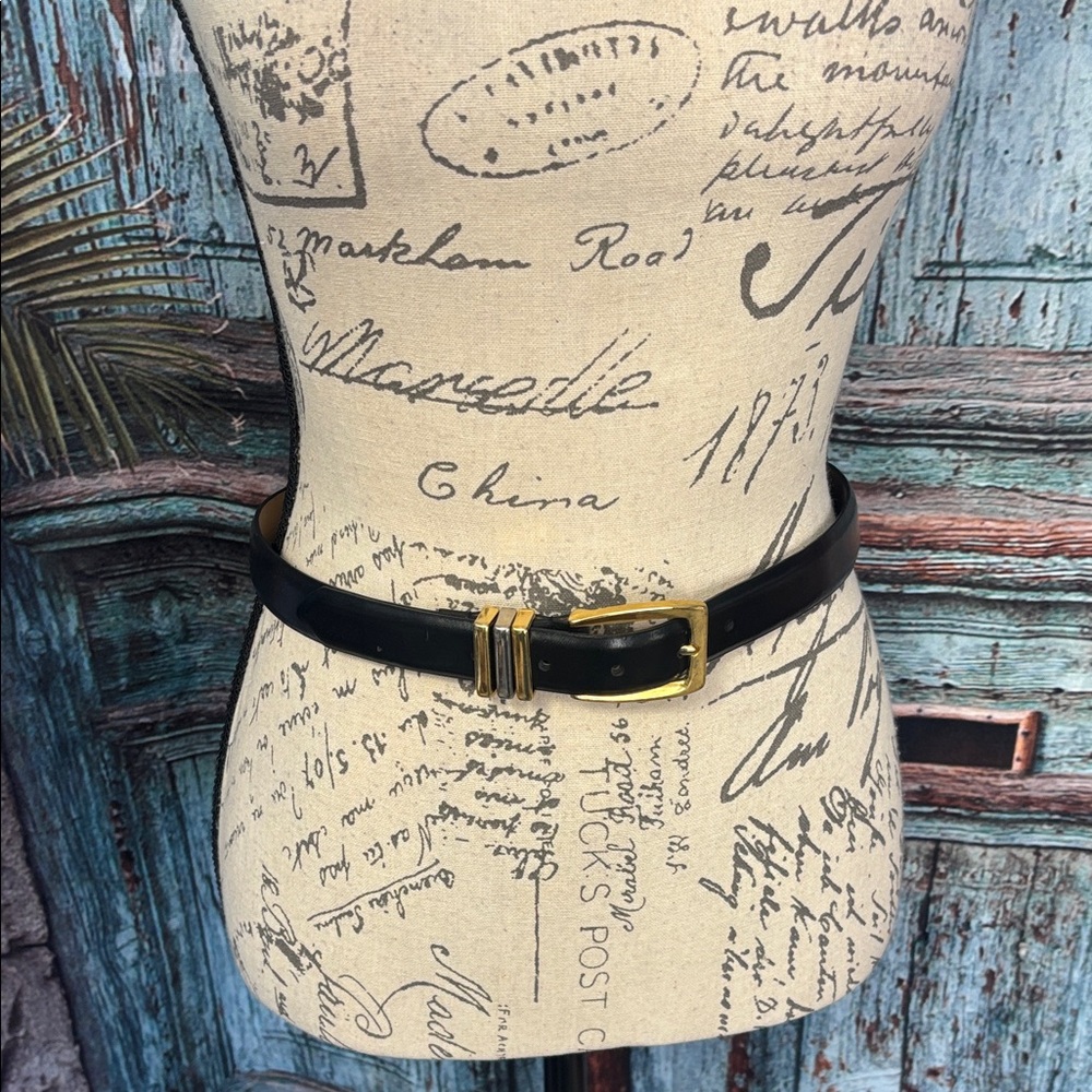 No Brand black belt, size small, good condition